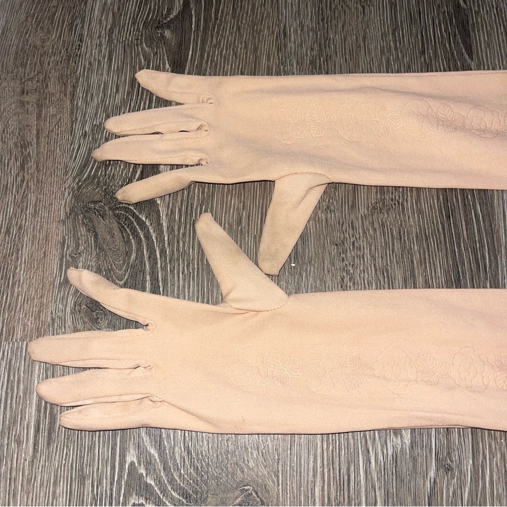 Vintage nude arm gloves - Picture 6 of 6